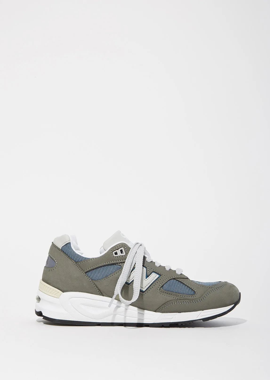 990 Nubuck Mesh Sneakers