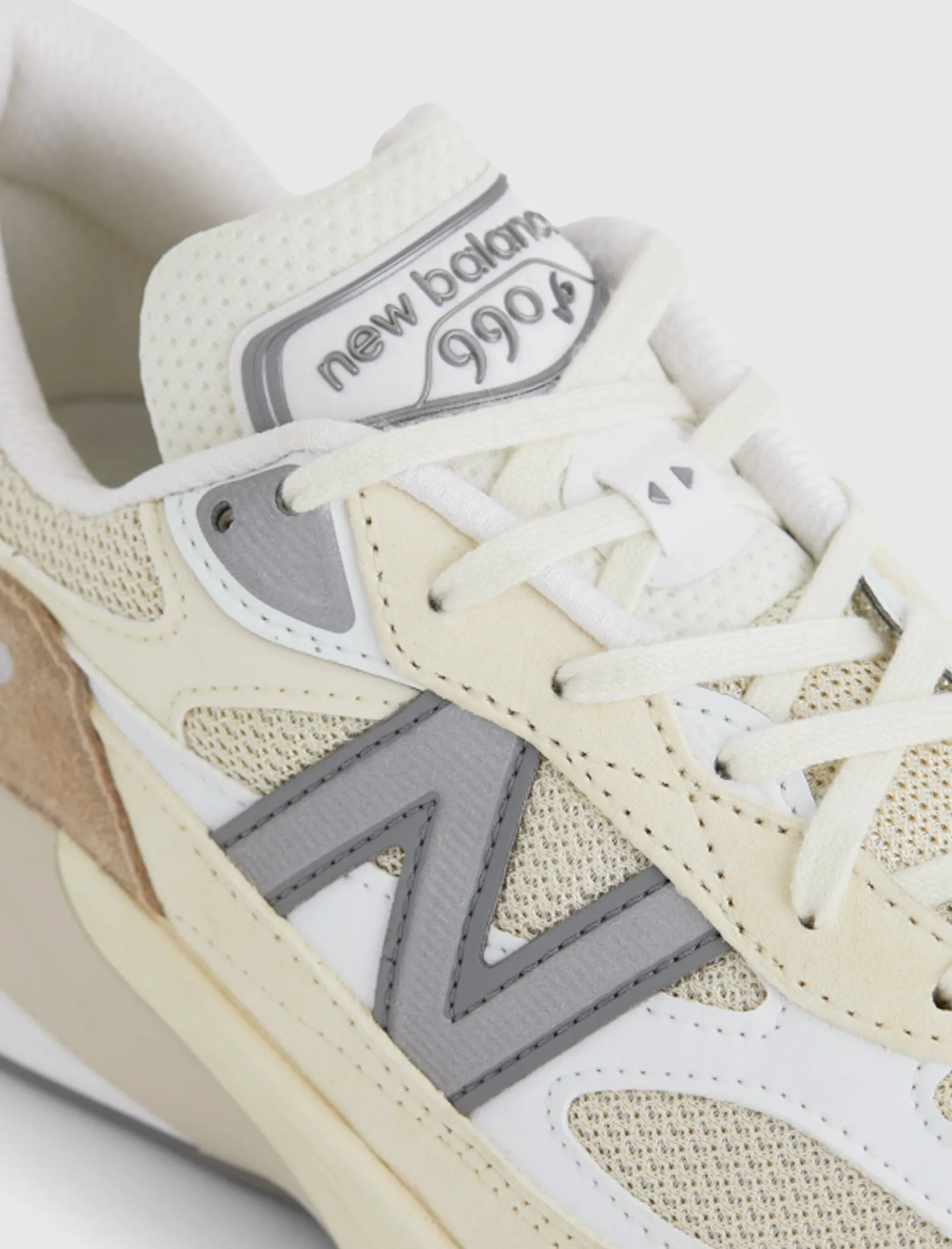 990 V6 MADE IN USA "CREAM/WHITE"