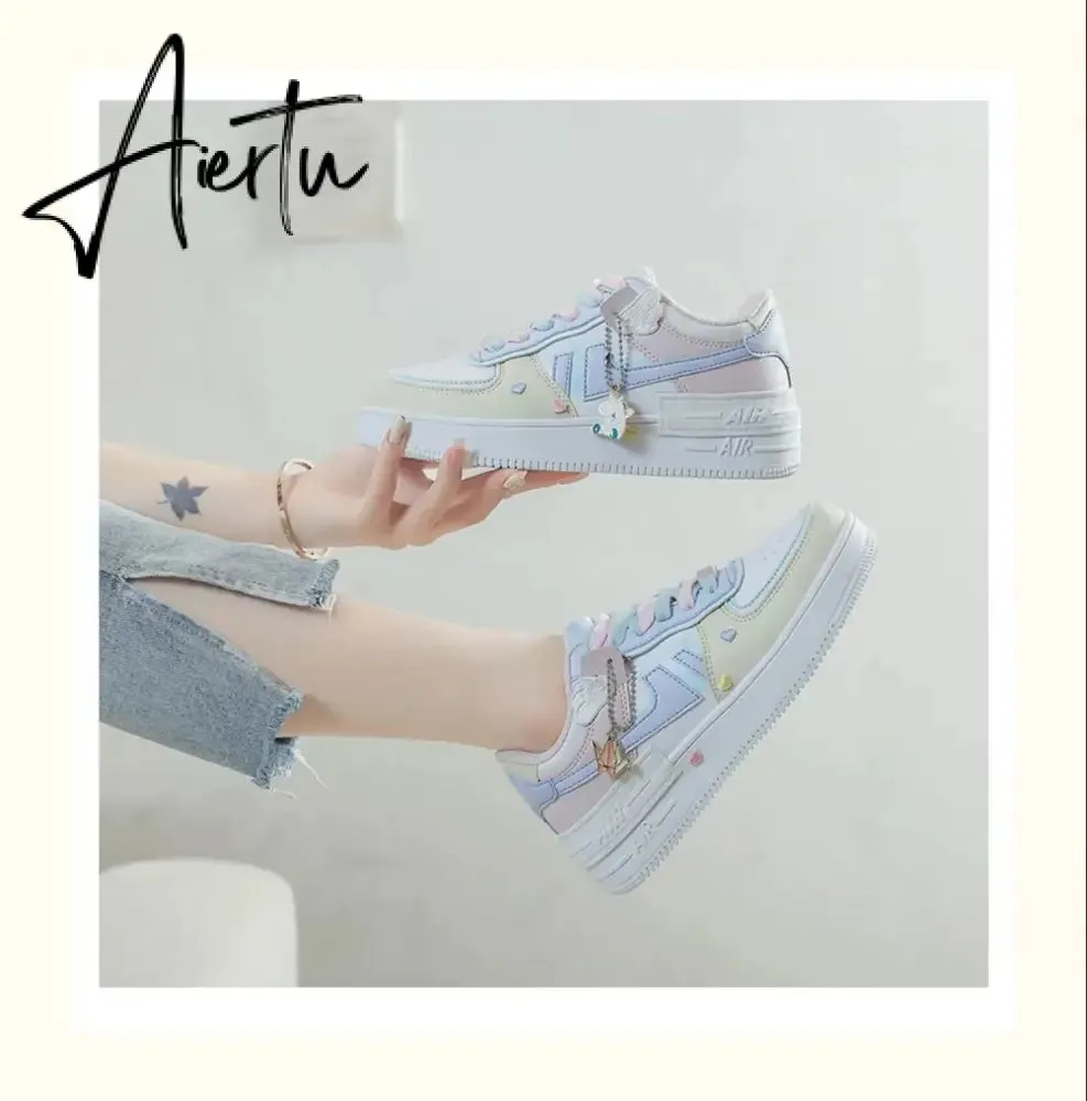 Aiertu Women Sneakers White Pink Tennis Cute Lovely Girl Casual Shoes Female Student Blue Low Top Platform Flats Ladies Vulcanize Shoes