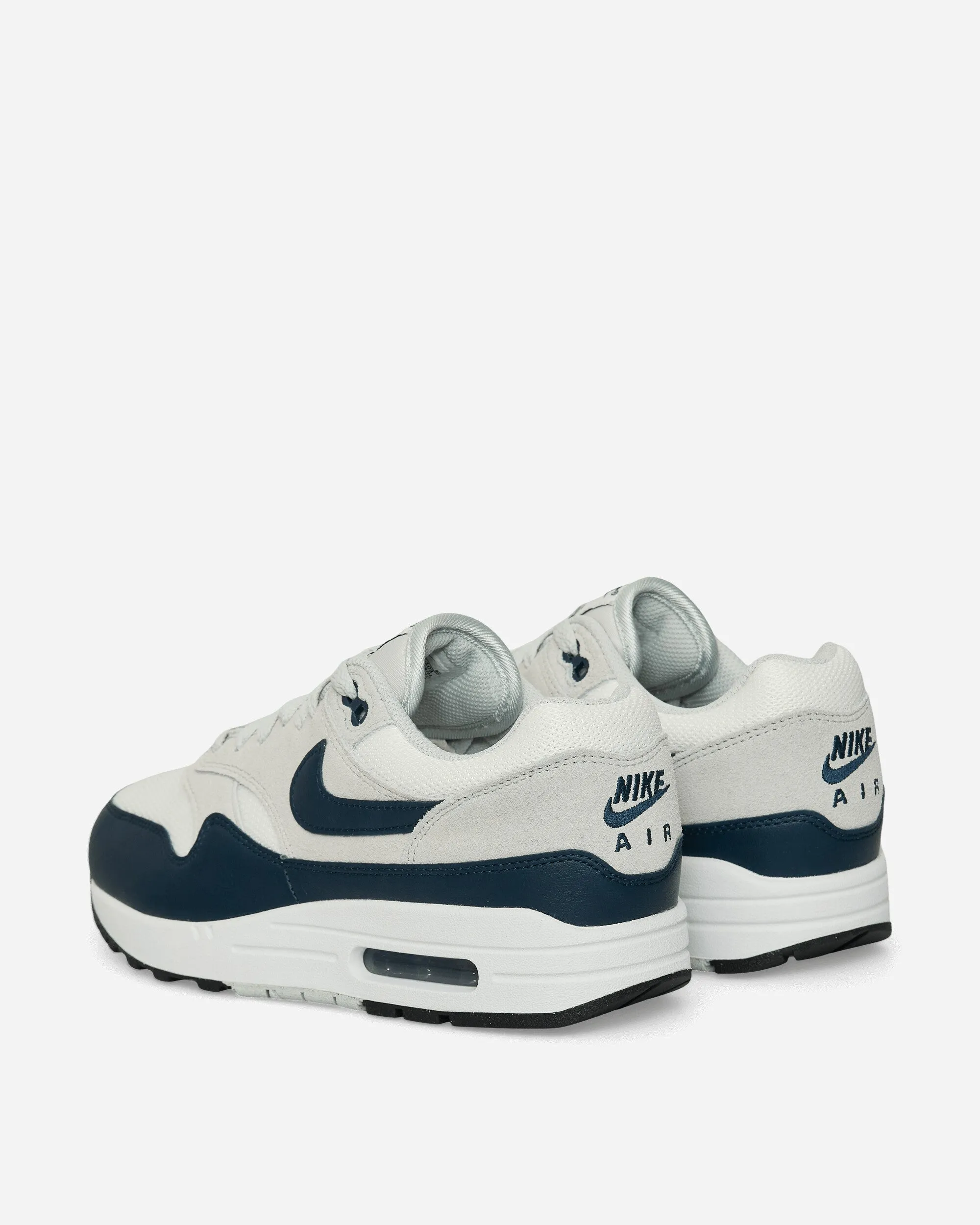 Air Max 1 Essential Sneakers Summit White / Armory Navy