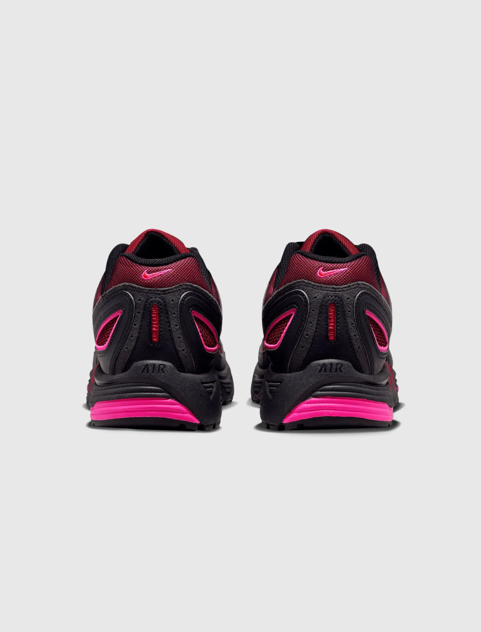 AIR PEGASUS 2K5 "BLACK/FIRE RED/FIERCE PINK"