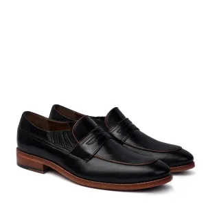 Black Leather Loafer with Contrasting Sole