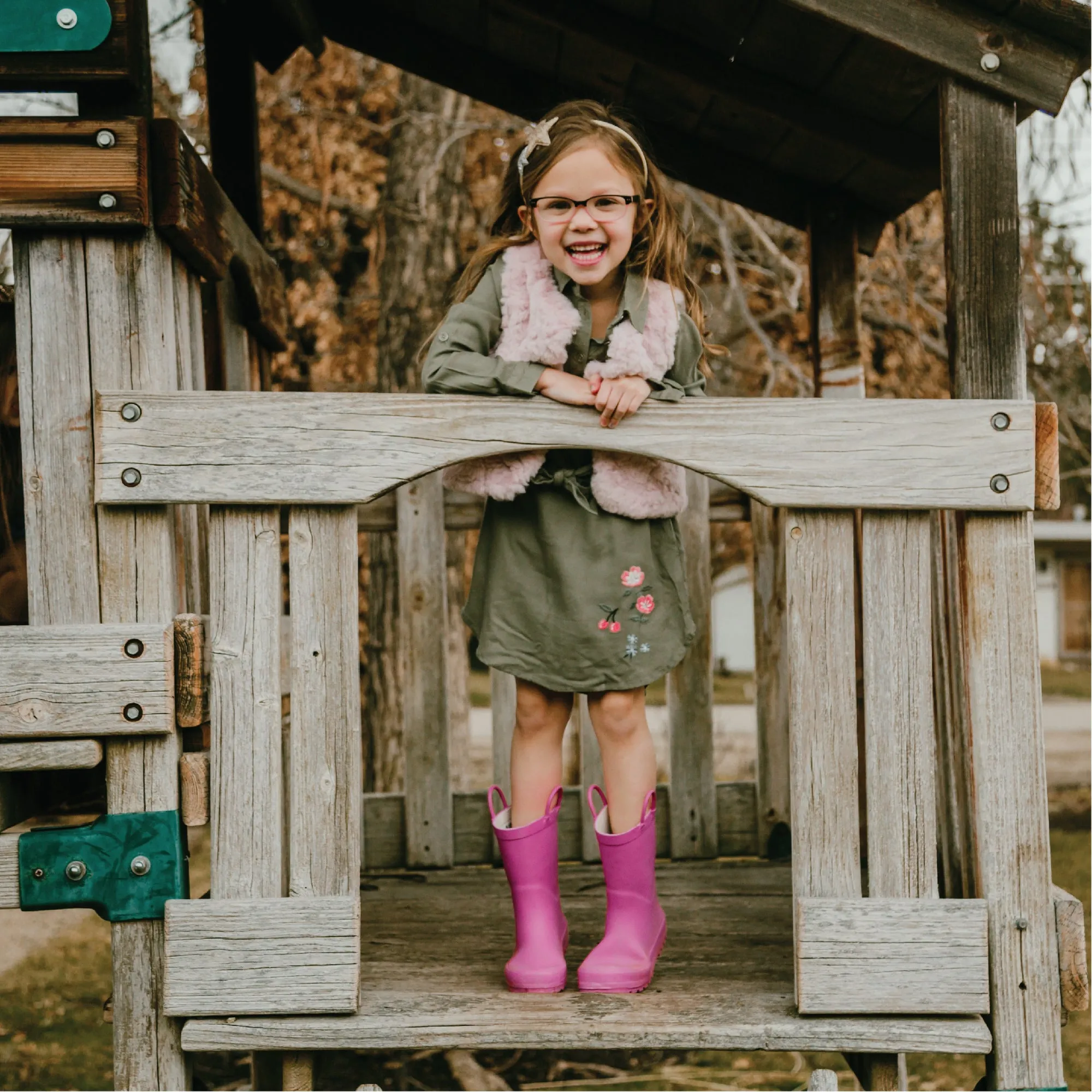 Bubblegum Pink Matte Rain Boots