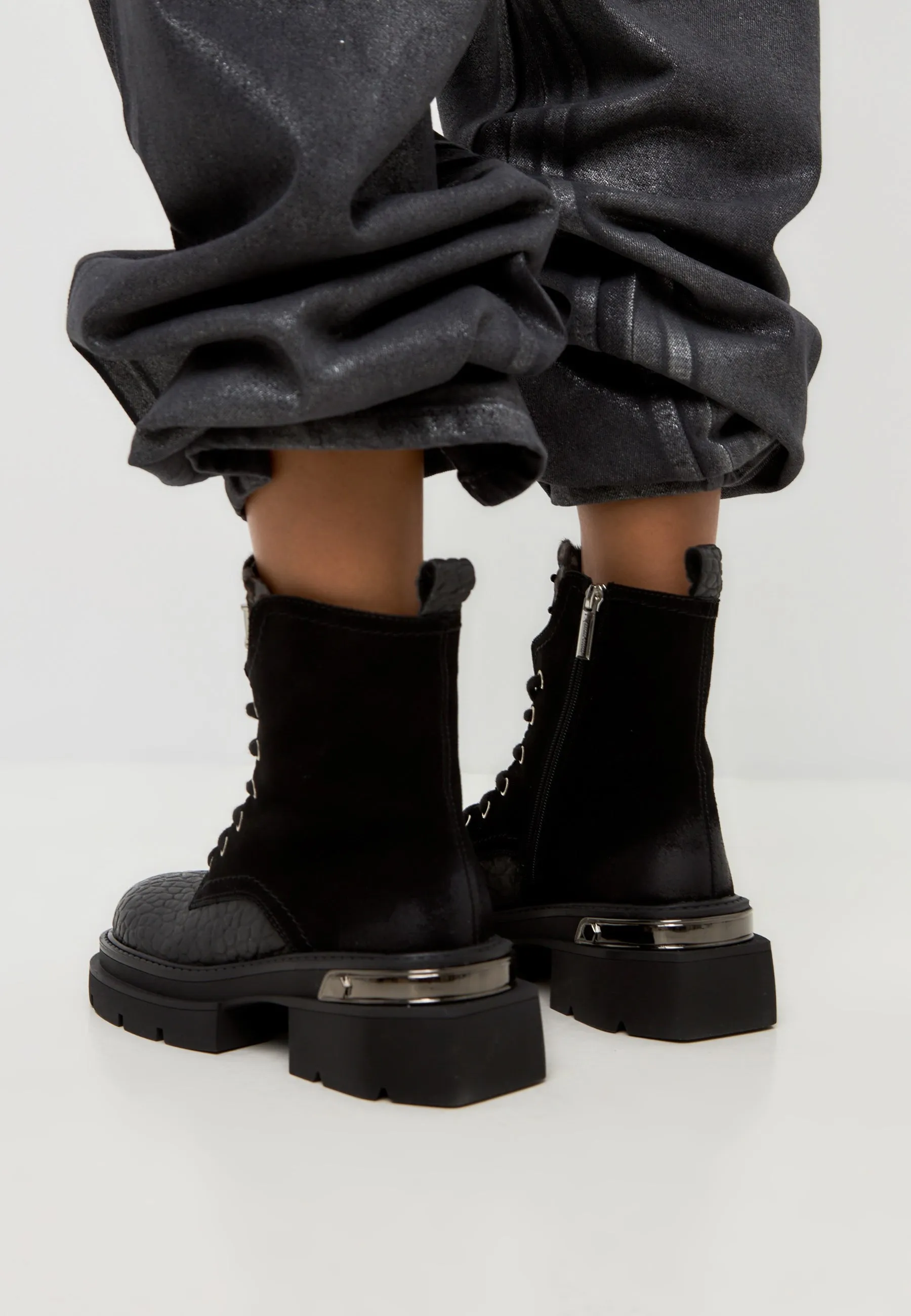 Classic Leather Platform Ankle Boots Luna - Black Suede