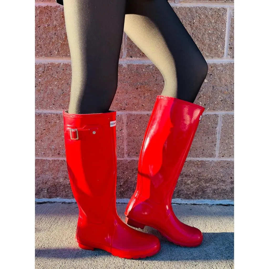 Hunter Military Red Glossy Rain Boots - Size 8