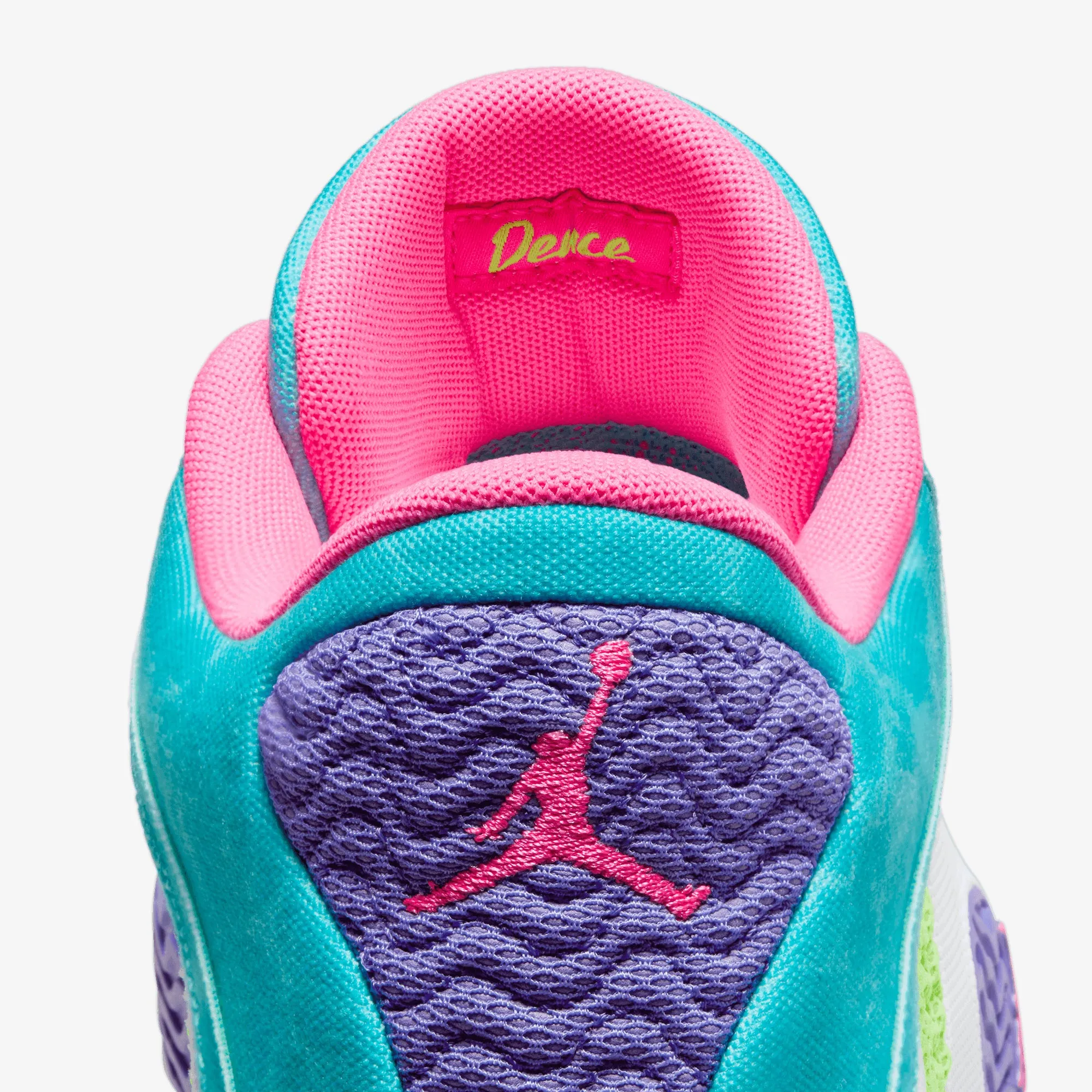 JORDAN | JASON TATUM 2PF { HYPER JADE/GREEN STRIKE-WHITE-HYPER PINK