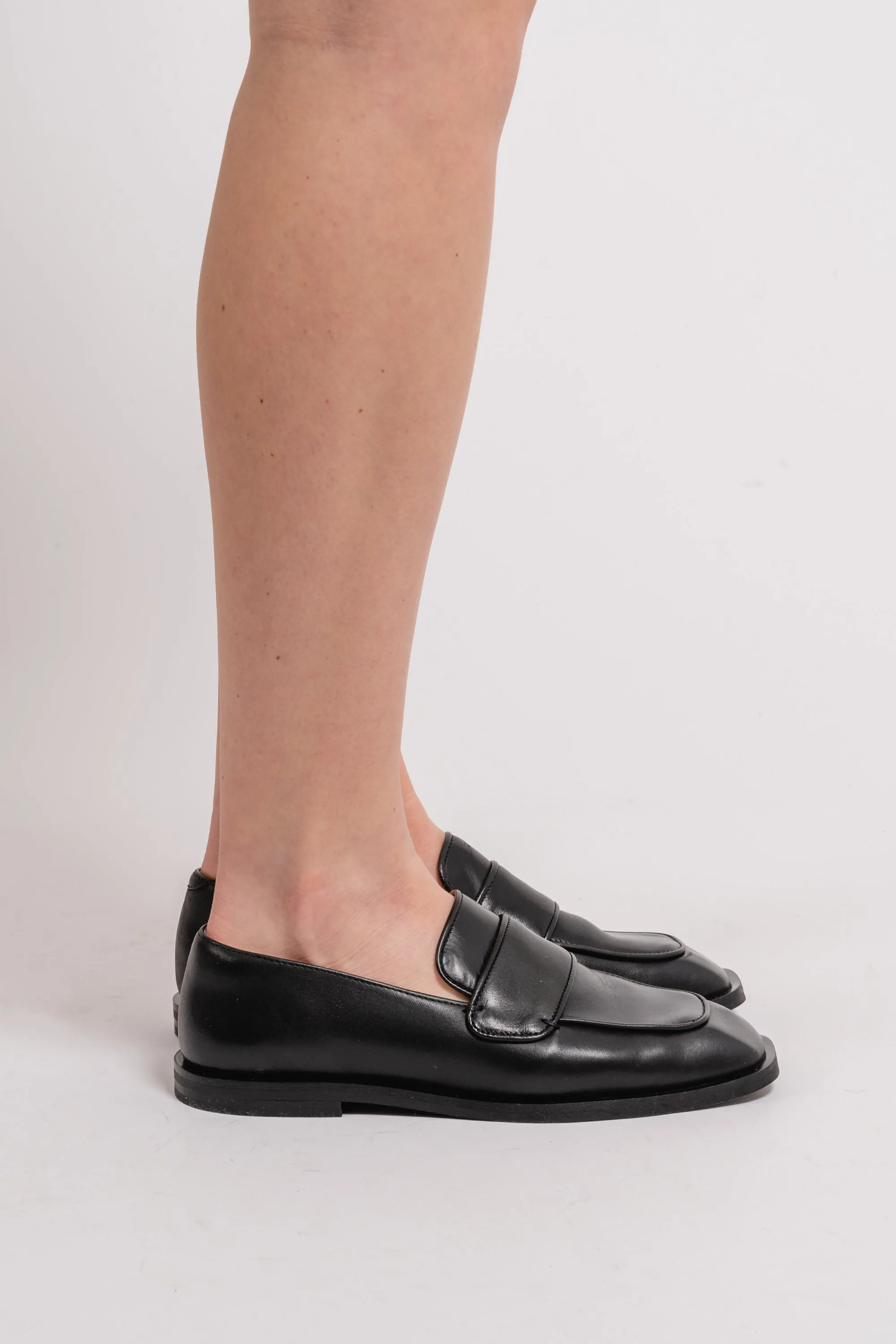 Lilo Loafer - Black Leather