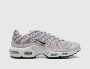 Nike Women's Air Max Plus Platinum Violet / Chrome - Light Bone