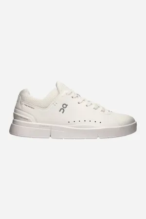 On Running Womens The Roger Advantage Sneakers in All White