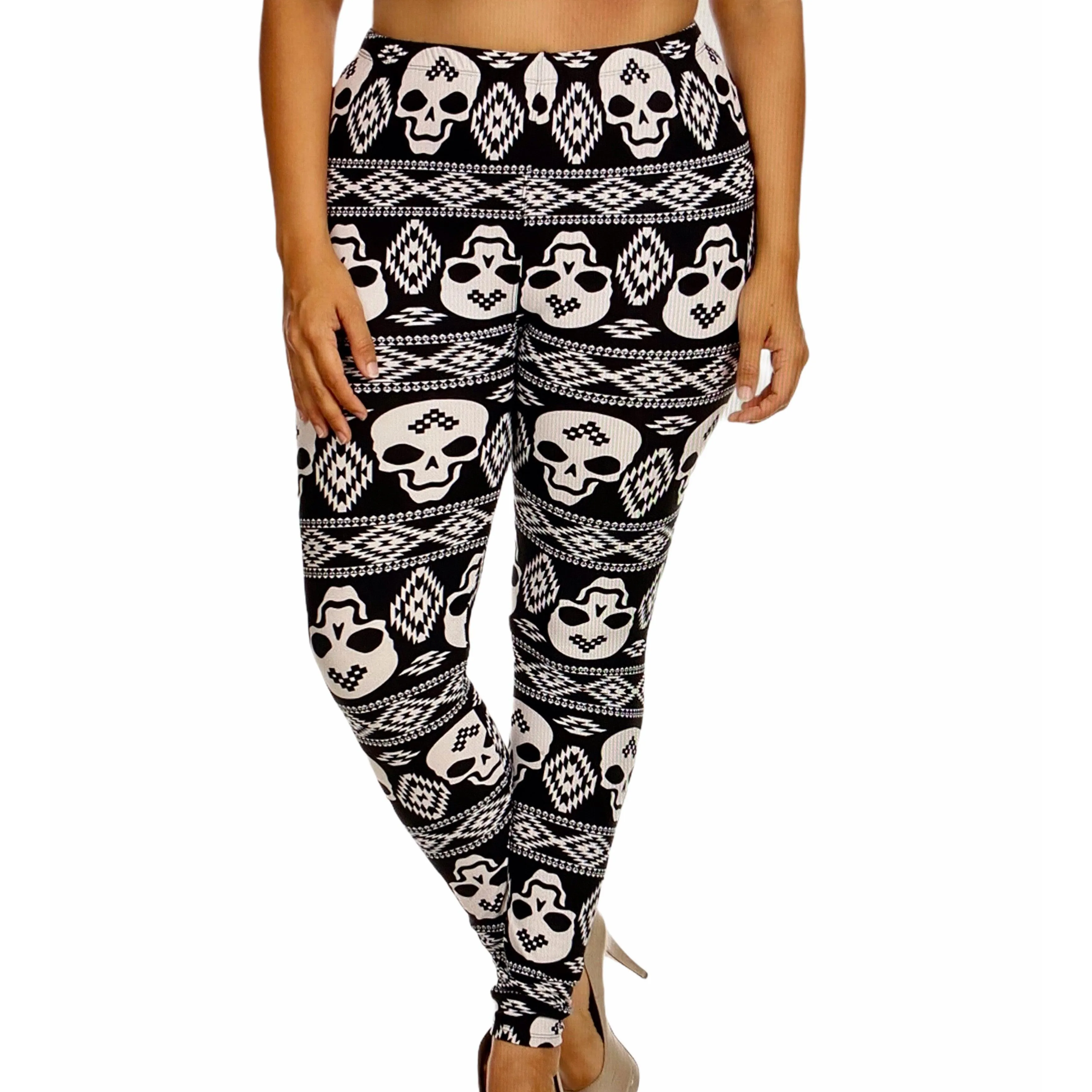 Plus Size Skulls Ankle Leggings