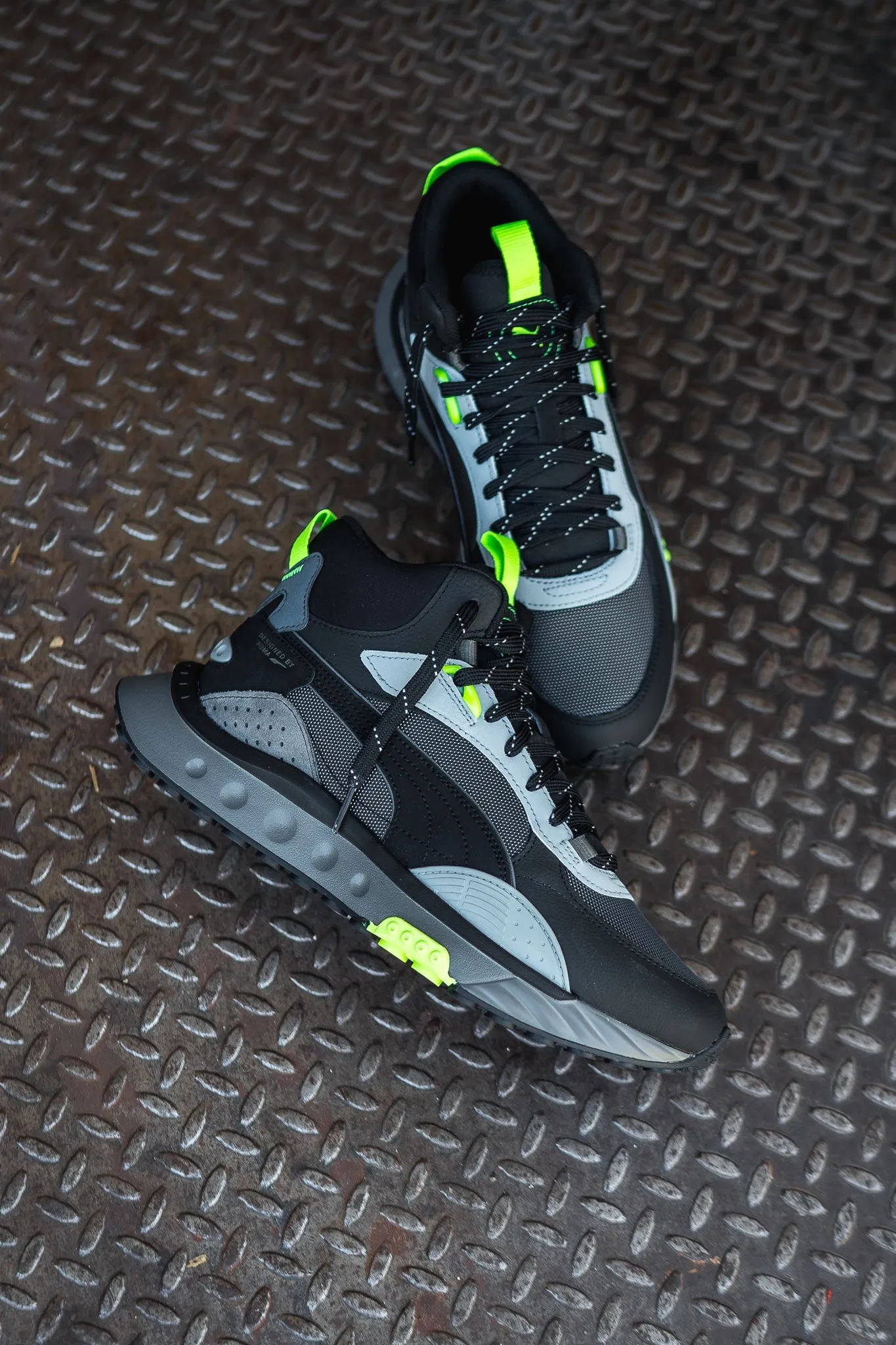 Puma Wild Rider Mid WS (Puma Black/Volt)