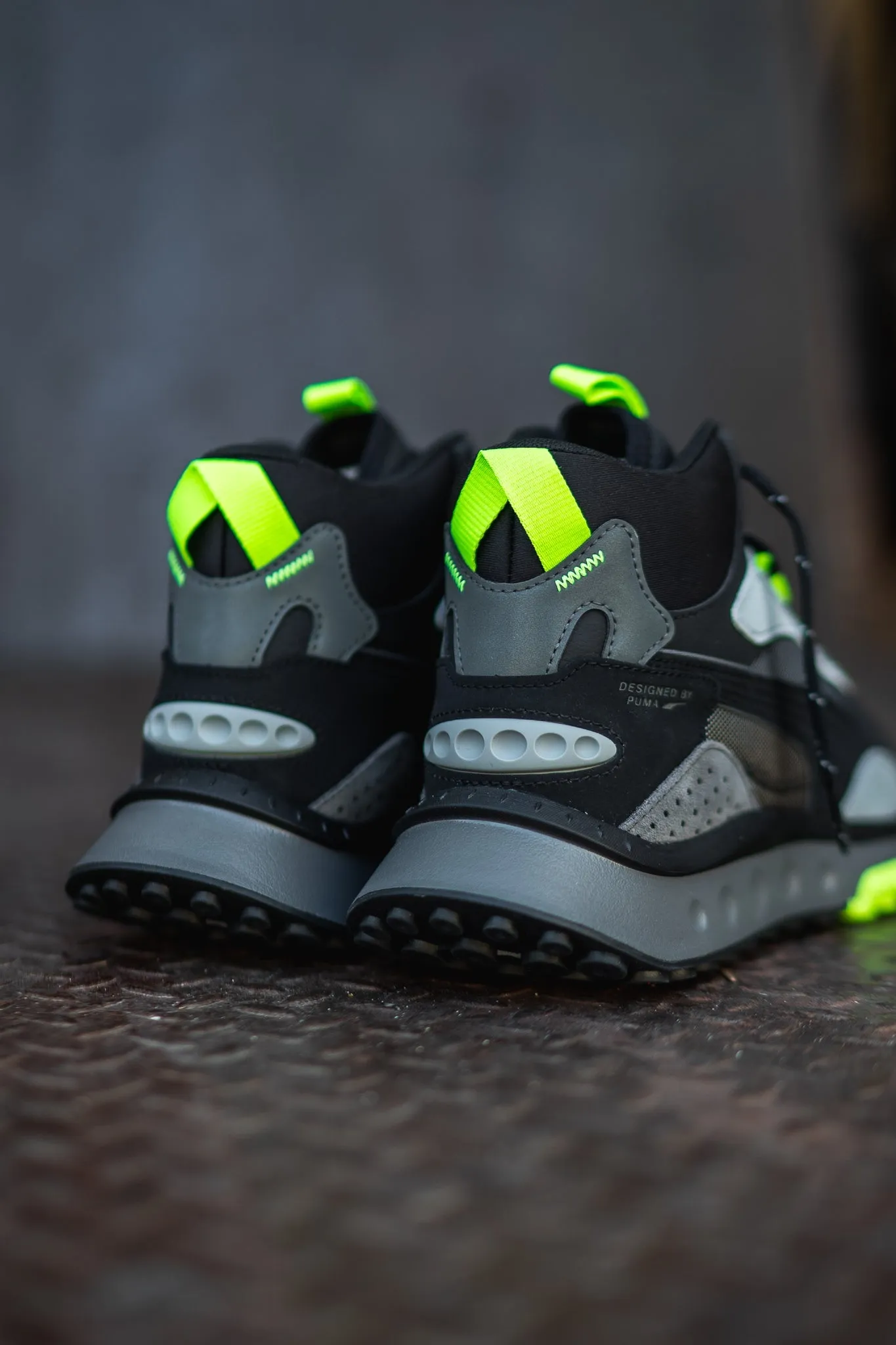 Puma Wild Rider Mid WS (Puma Black/Volt)