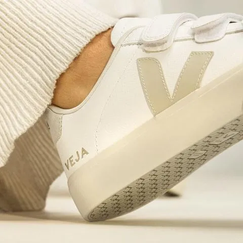 Veja Recife Chromefree Leather