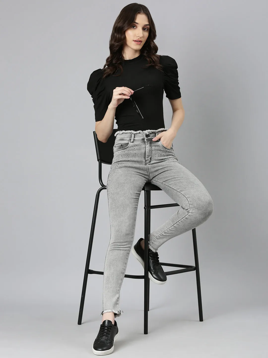 Women Grey Embellished Skinny Fit Denim Jeans