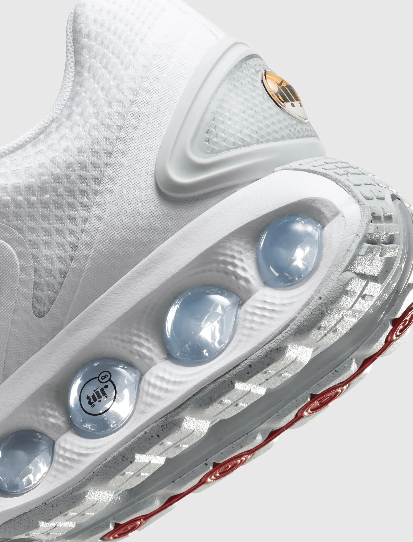 WOMEN'S AIR MAX DN "WHITE/METALLIC SILVER"